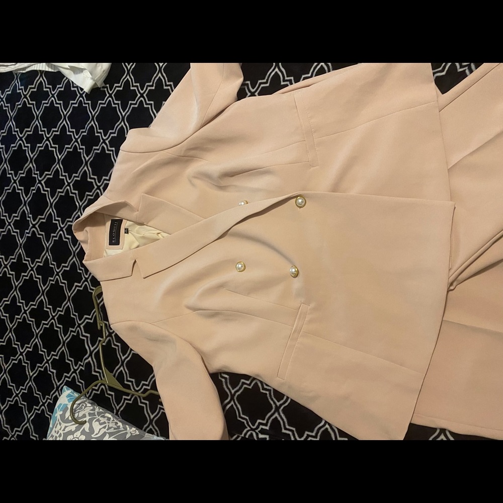Ladies pants suit tan plus size 20